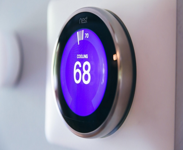 جوجل تعمل على نسخة إقتصادية من مُنظم الحرارة Nest Thermostat